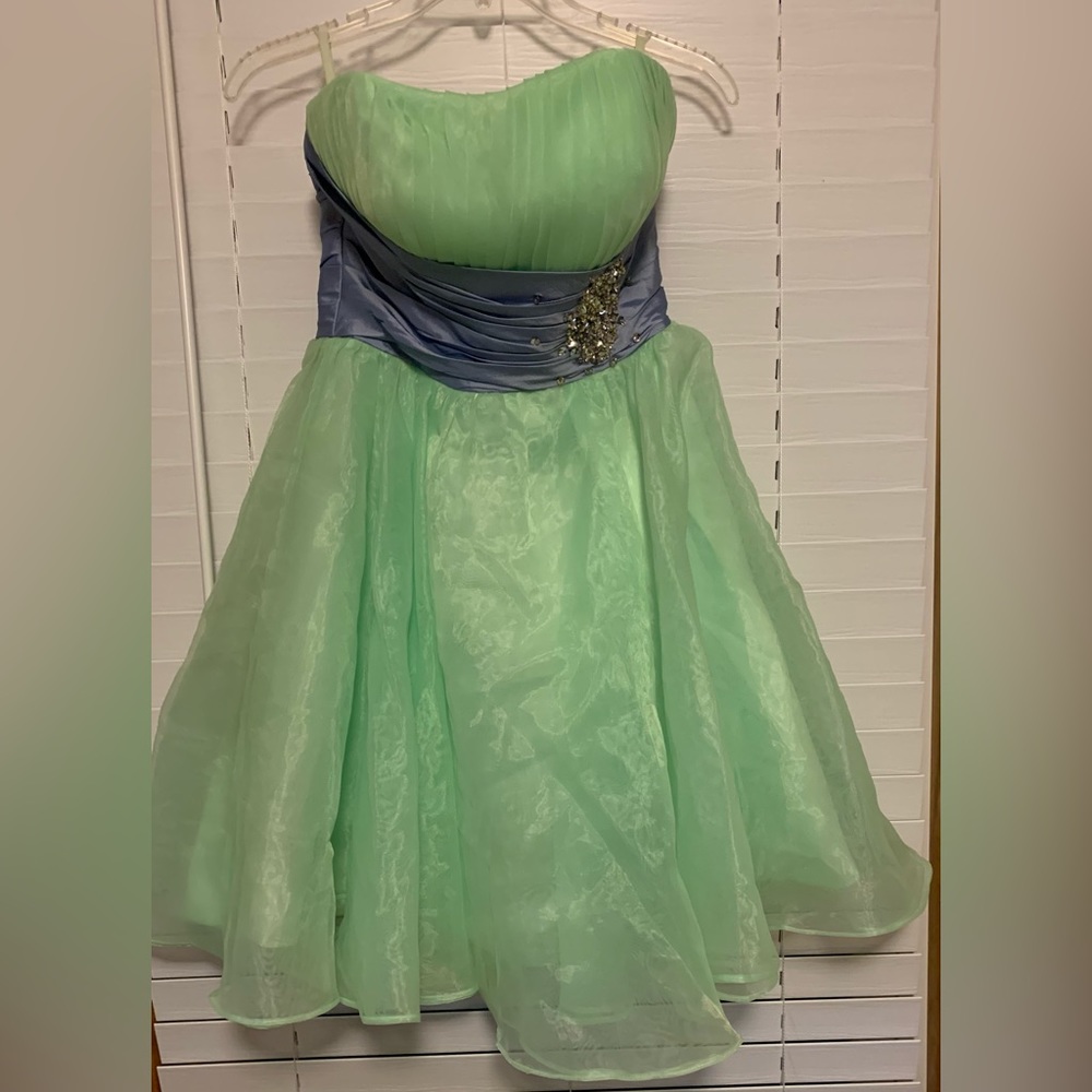 JJ'S HOUSE Bridesmaid Wedding Cocktail Strapless Flare Knee Dress SZ 4 NWOT